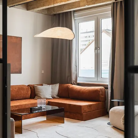 Urban Art Loft *
